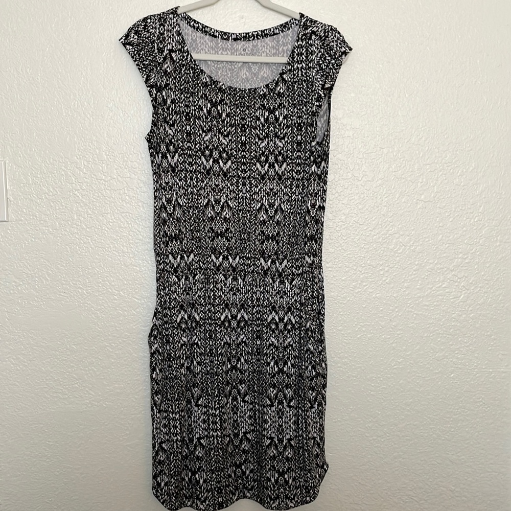 Athleta XS cap sleeve dress